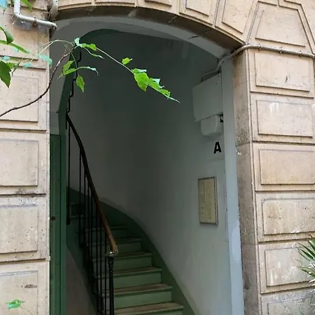 Rose & Stouring Apartment *